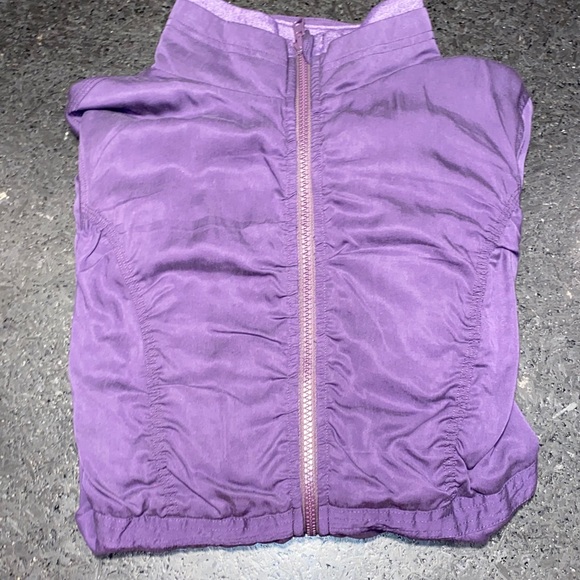 Lululemon Zip-Up Jacket - Picture 4 of 5